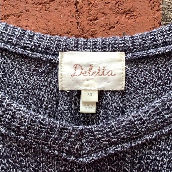 Anthropologie (Deletta) cold shoulder top - Picture 2 of 4